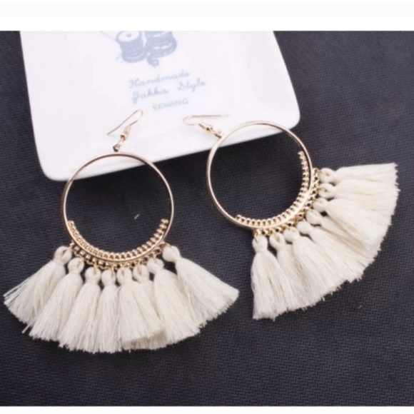 White Tassel Hoop Earrings - Picture 2 of 4